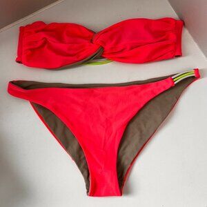 Basta Surf Tonga Reversible Bikini Set (Size M)